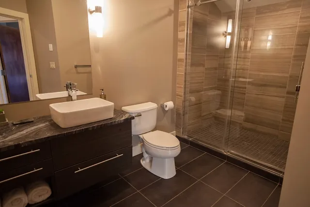 Modern Apartment - Near Hospital